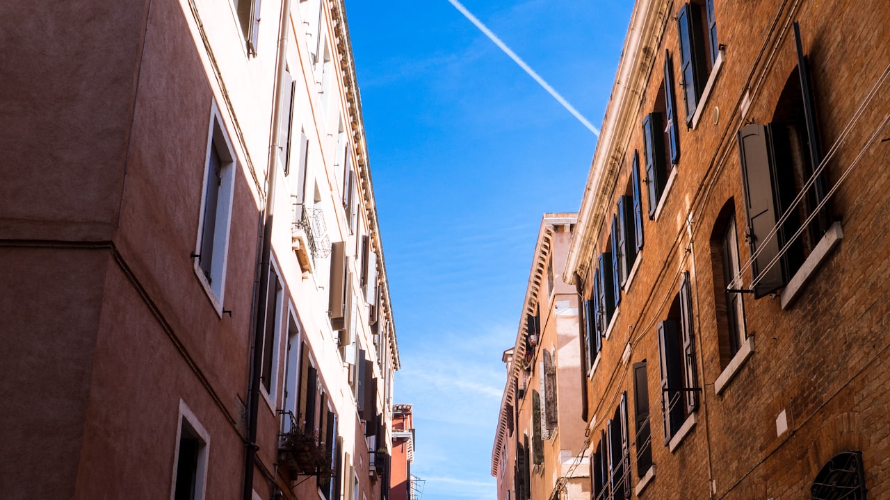 Pearl and Clasp Rondel Bracelet